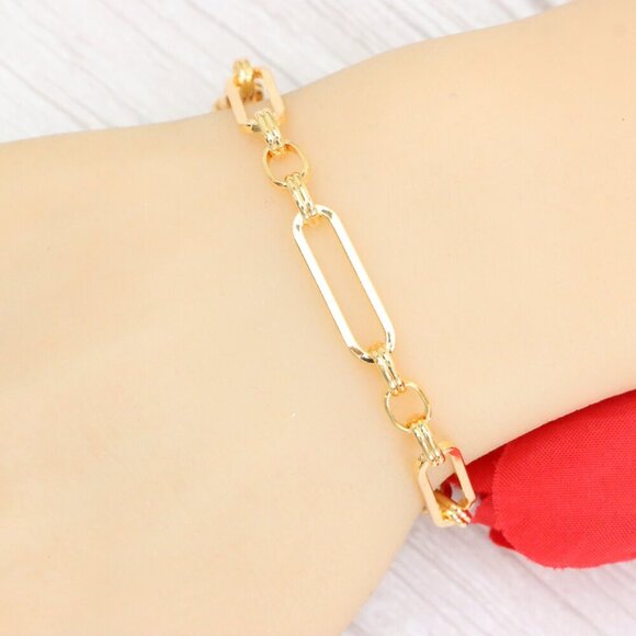 "Trendy Handmade Bracelet – A Thoughtful Gift for Girls & Women | UNVRC1515 - Picture 10 of 10